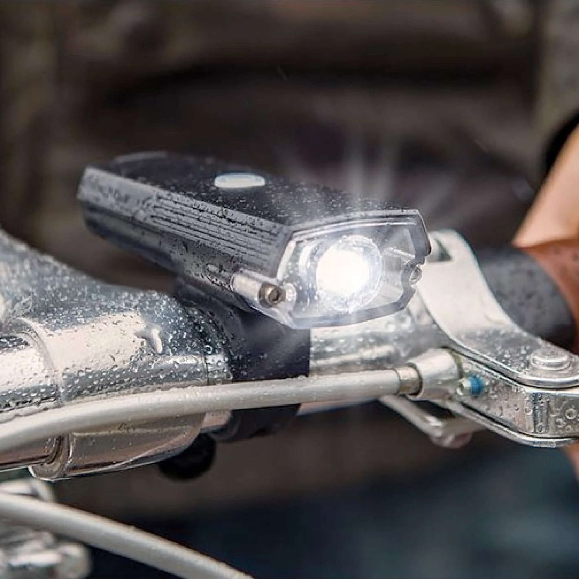 Blackburn Dayblazer 400 Front Light - Image 2