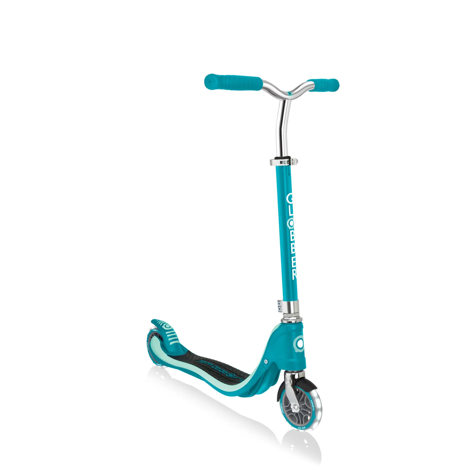 Globber Flow 125 Lights Scooter - Image 4