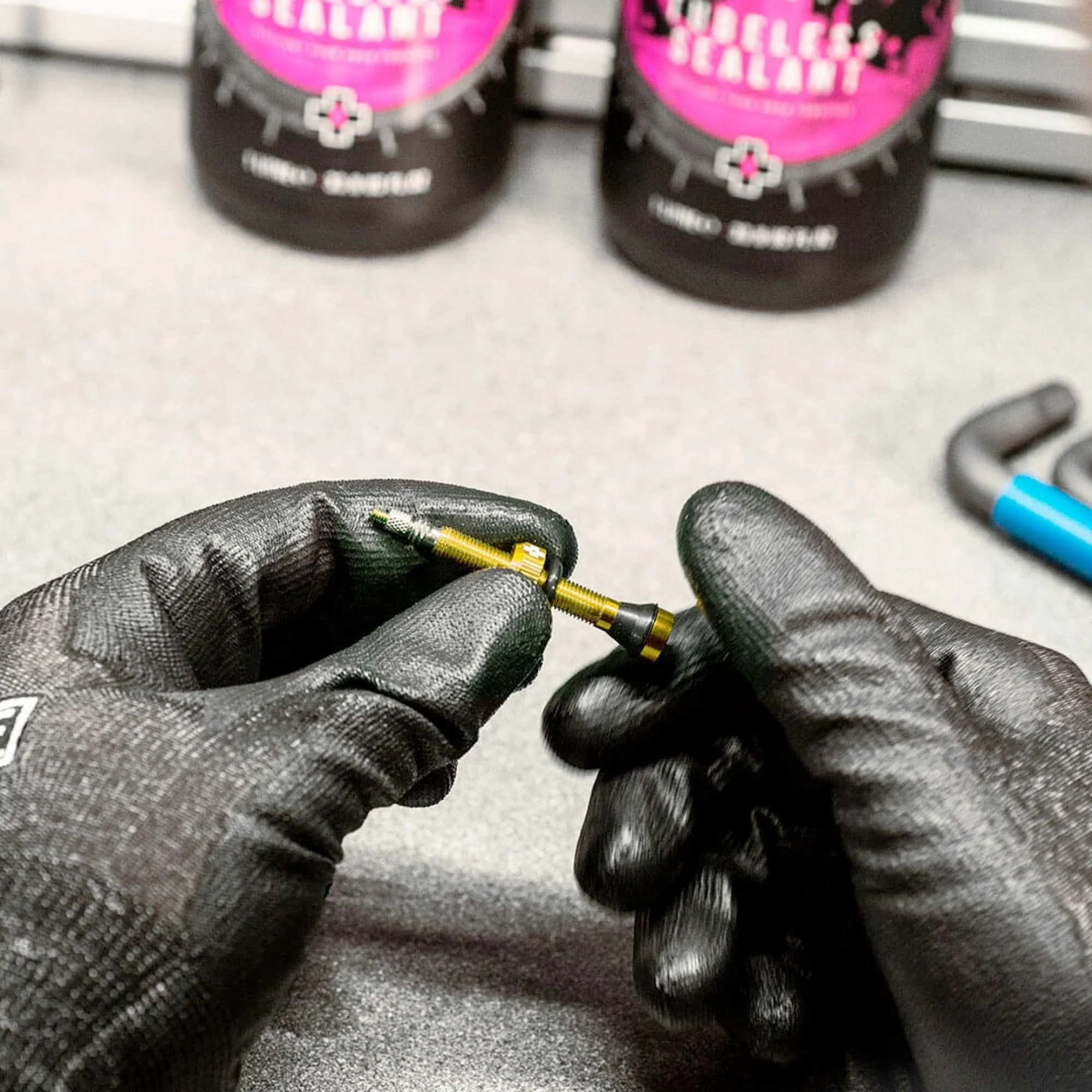 Muc-Off Tubeless Valve Kit 60mm - Image 4